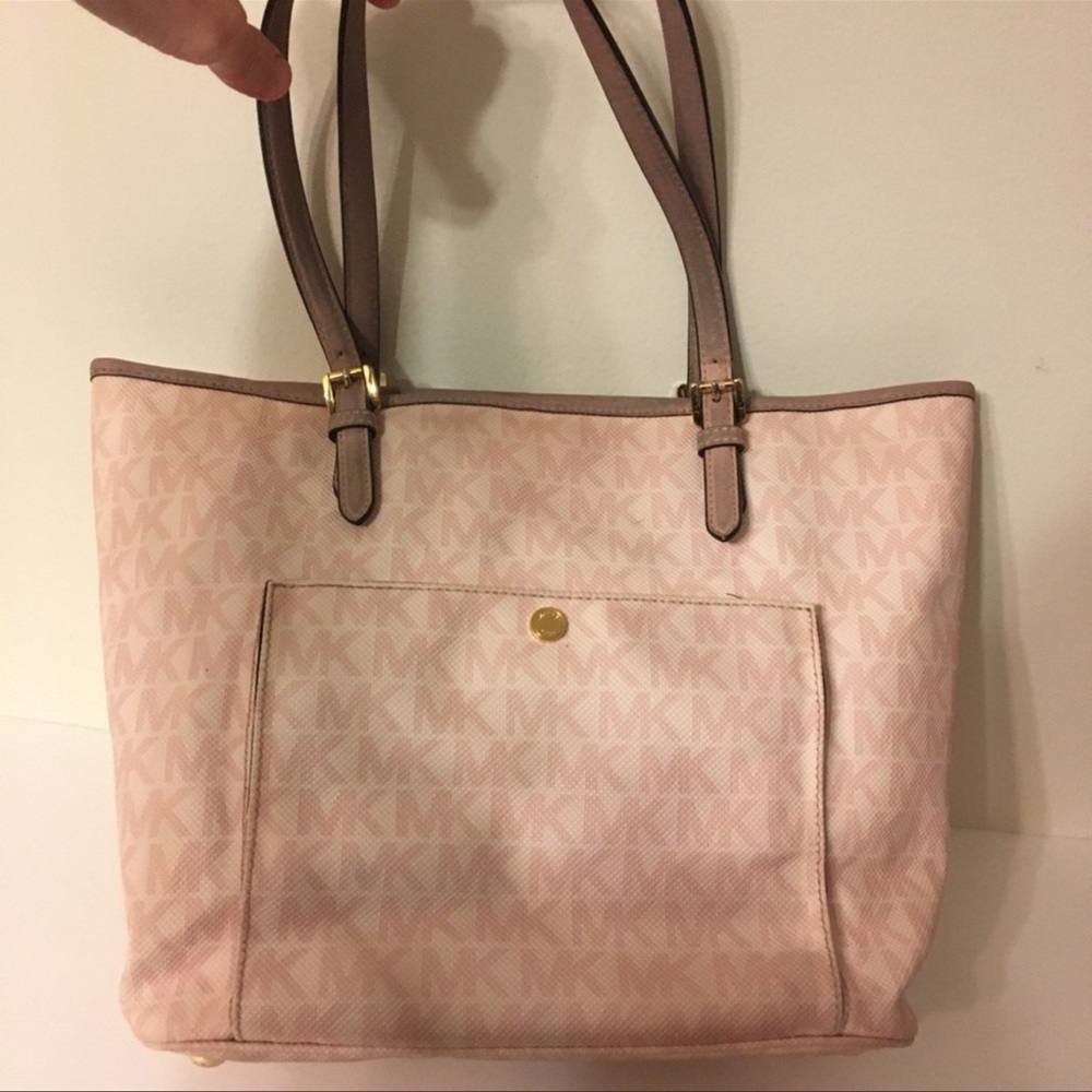 Micheal Kors tote